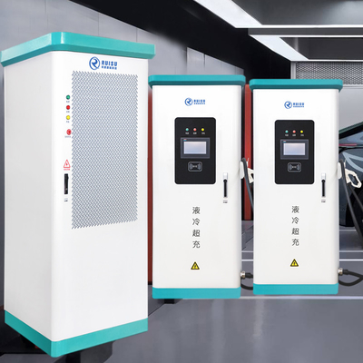 600KW EV 전차 충전소 액체에 의하여 냉각되는 쪼개지는 팬터그래프 유형