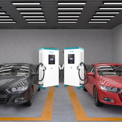 CCS 2 공공 차 충전기, 120KW OCPP 빠른 EV 충전기 광고 방송