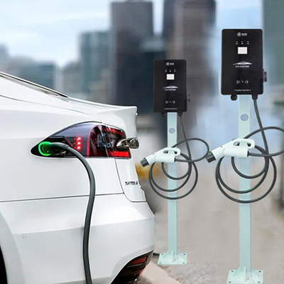 LCD 디스플레이를 가진 잘 고정된 AC EV 충전기 32A 유형 2 휴대용 Evse